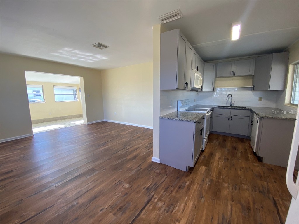 4380 Conway Boulevard Port Charlotte FL 33952 C7519082 image6