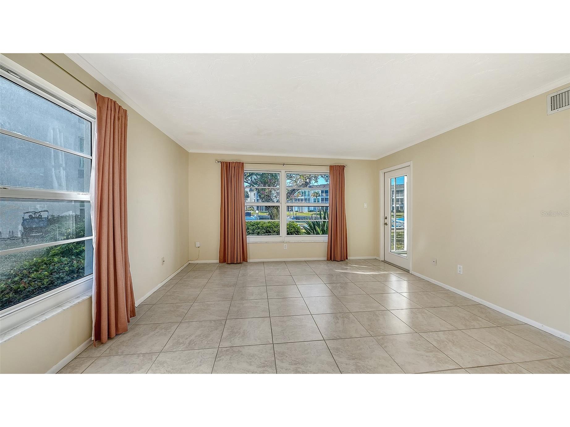 4380 Exeter Drive #101 Longboat Key FL 34228 A4686109 image19