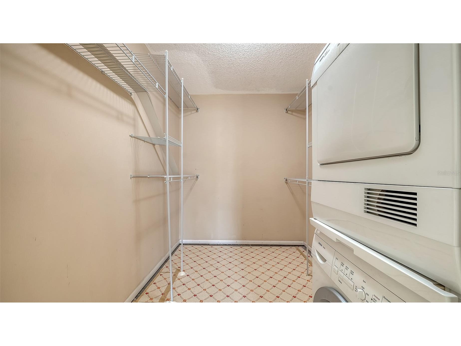 4380 Exeter Drive #101 Longboat Key FL 34228 A4686109 image25