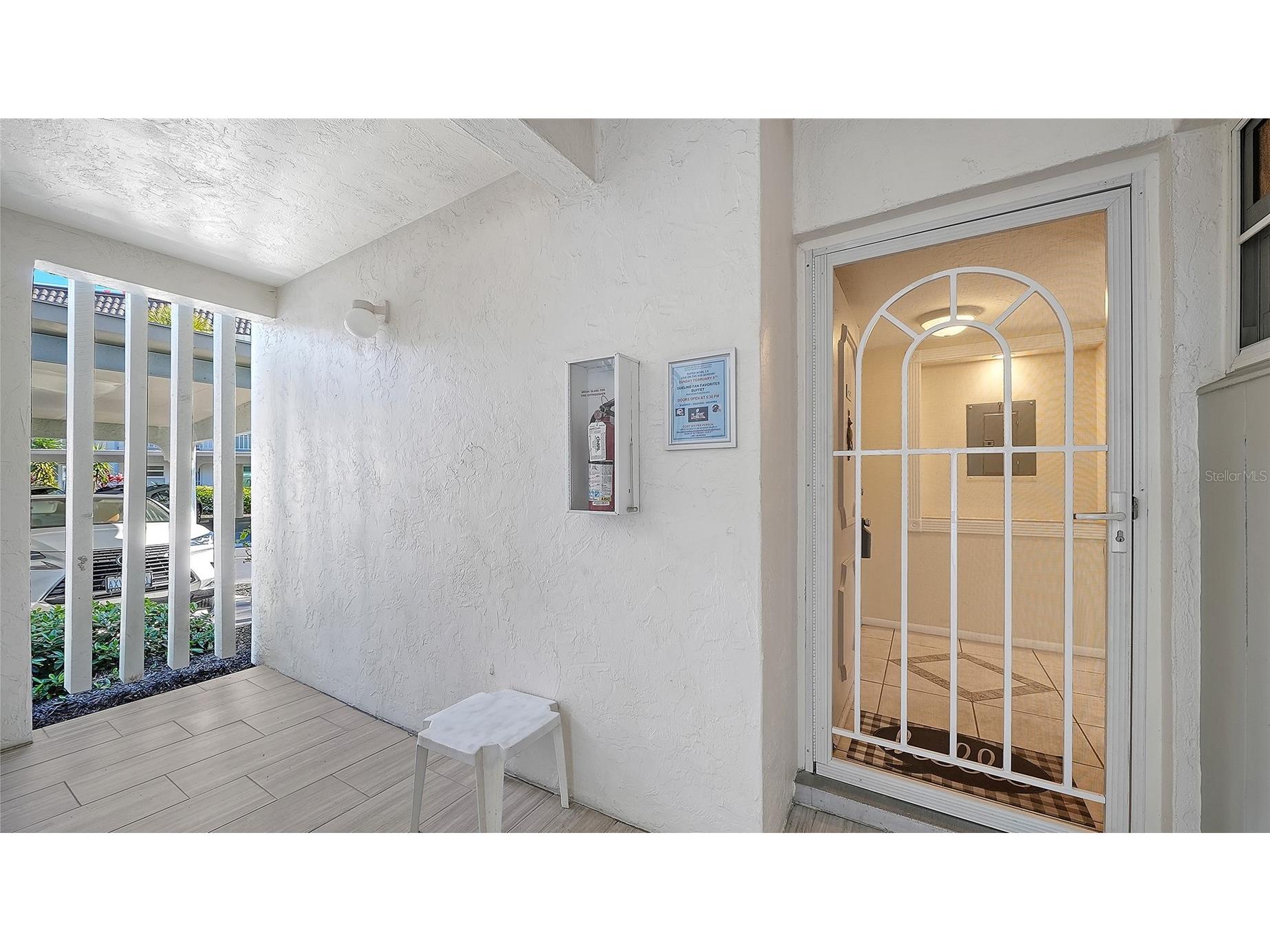 4380 Exeter Drive #101 Longboat Key FL 34228 A4686109 image8