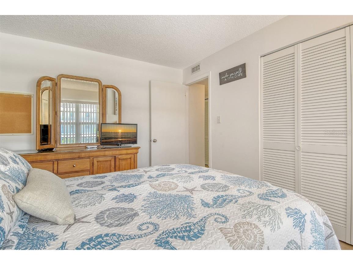 4380 Exeter Drive #204 Longboat Key FL 34228 A4656600 image29