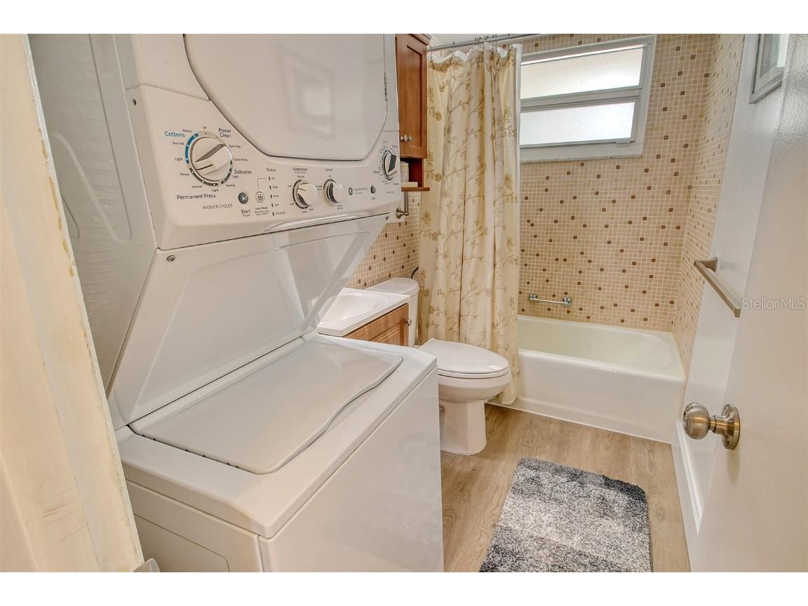 4380 Exeter Drive #204 Longboat Key FL 34228 A4656600 image30