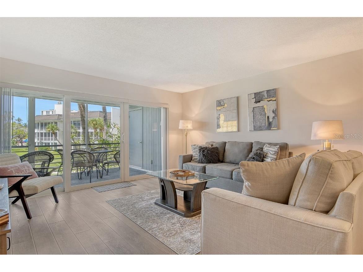 4380 Exeter Drive #204 Longboat Key FL 34228 A4656600 image5