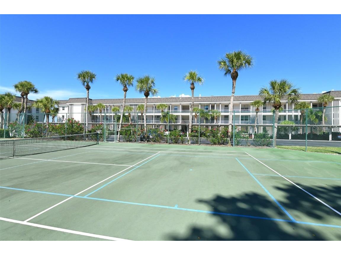 4380 Exeter Drive #204 Longboat Key FL 34228 A4656600 image82