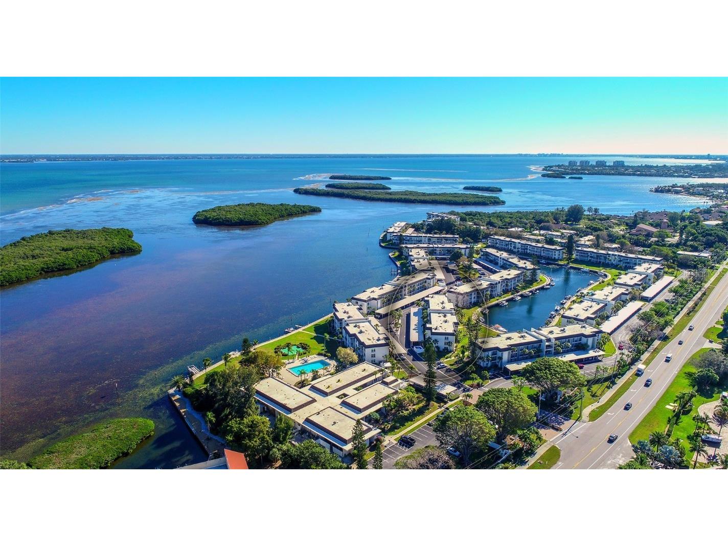 4380 Exeter Drive #303 Longboat Key FL 34228 A4667903 image1
