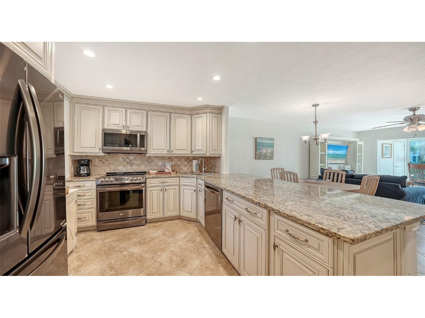 4380 Exeter Drive #H-103 Longboat Key FL 34228 - LONGBOAT HARBOUR CANAL A4675171 image13