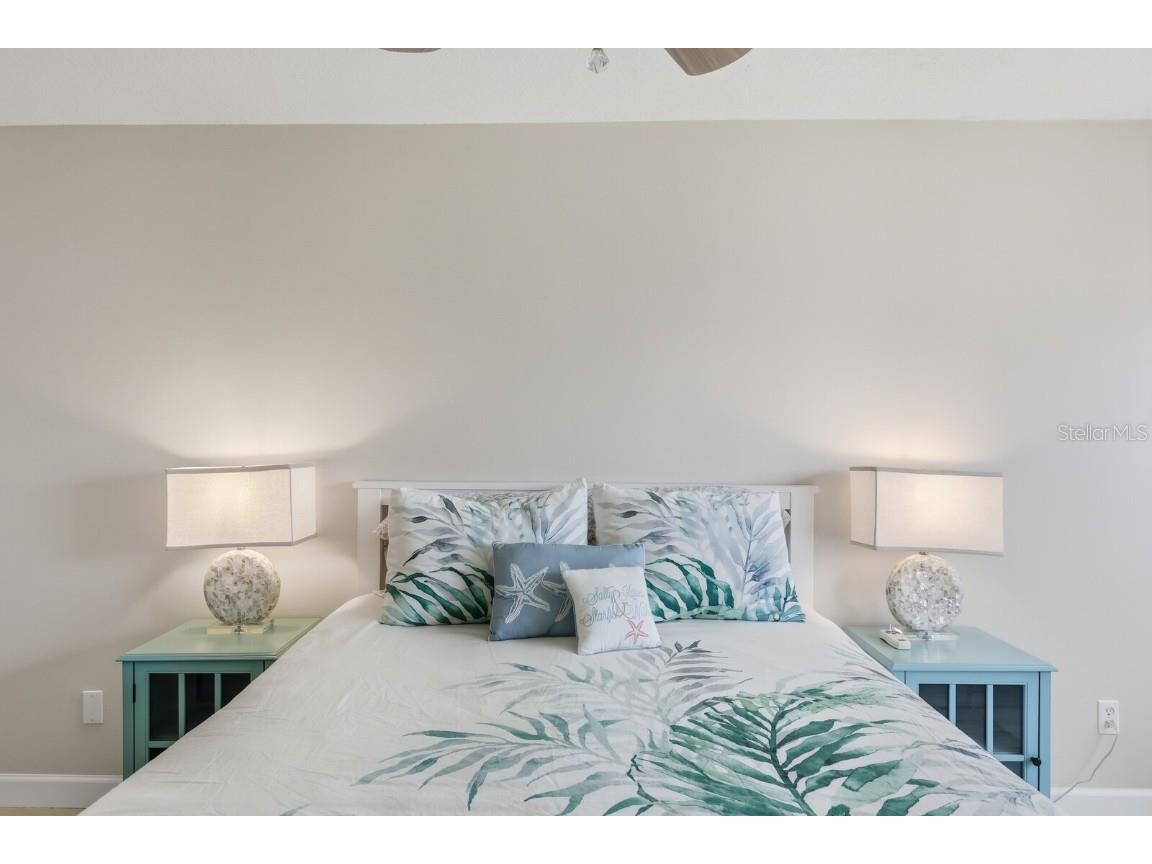 4380 Exeter Drive #H202 Longboat Key FL 34228 - SARASOTA BAY/ICW A4671530 image16