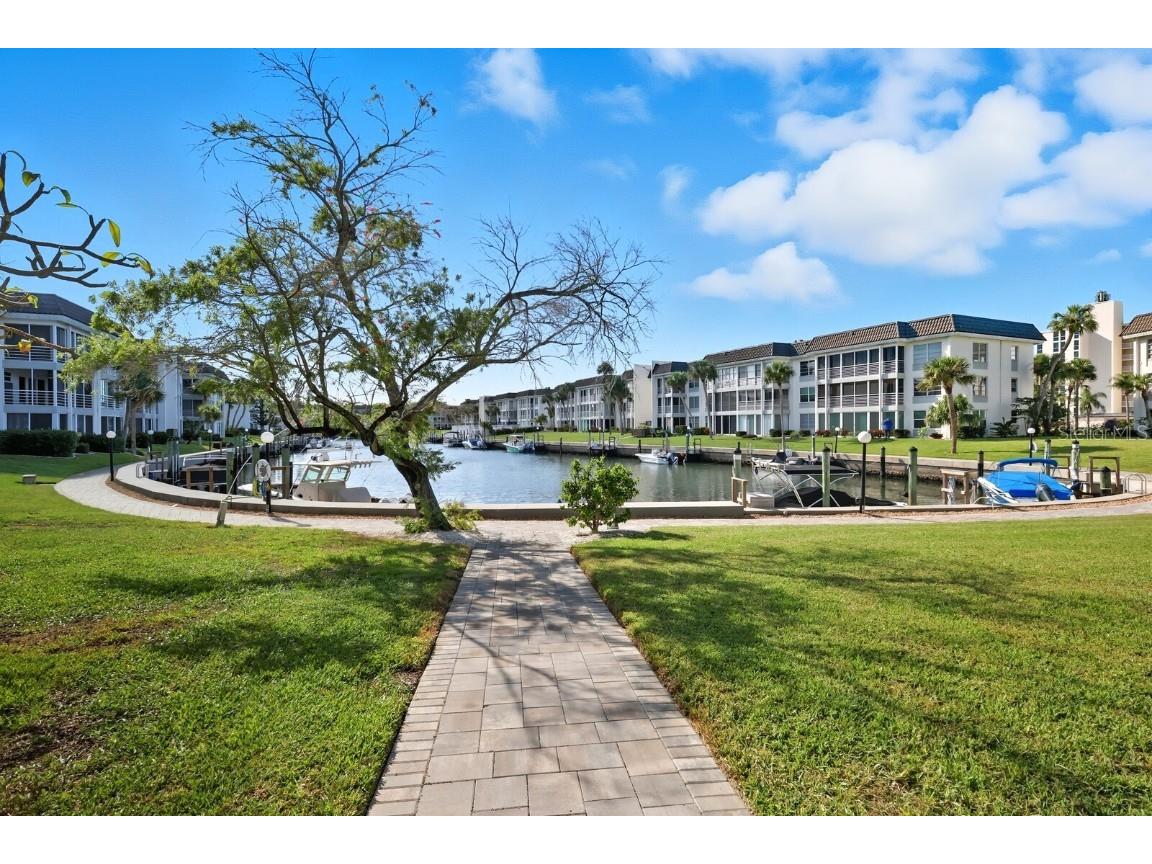 4380 Exeter Drive #H202 Longboat Key FL 34228 - SARASOTA BAY/ICW A4671530 image27