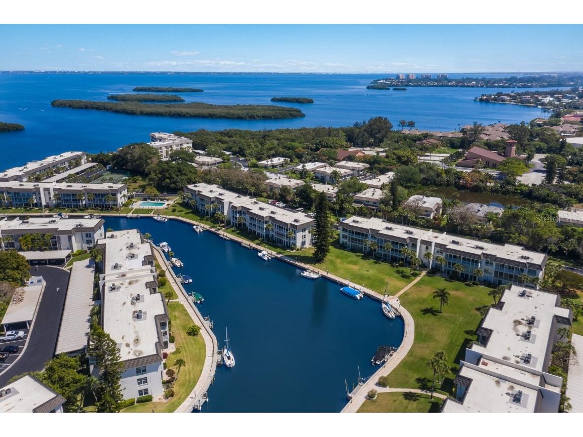 4380 Exeter Drive #H202 Longboat Key FL 34228 - SARASOTA BAY/ICW A4671530 image4