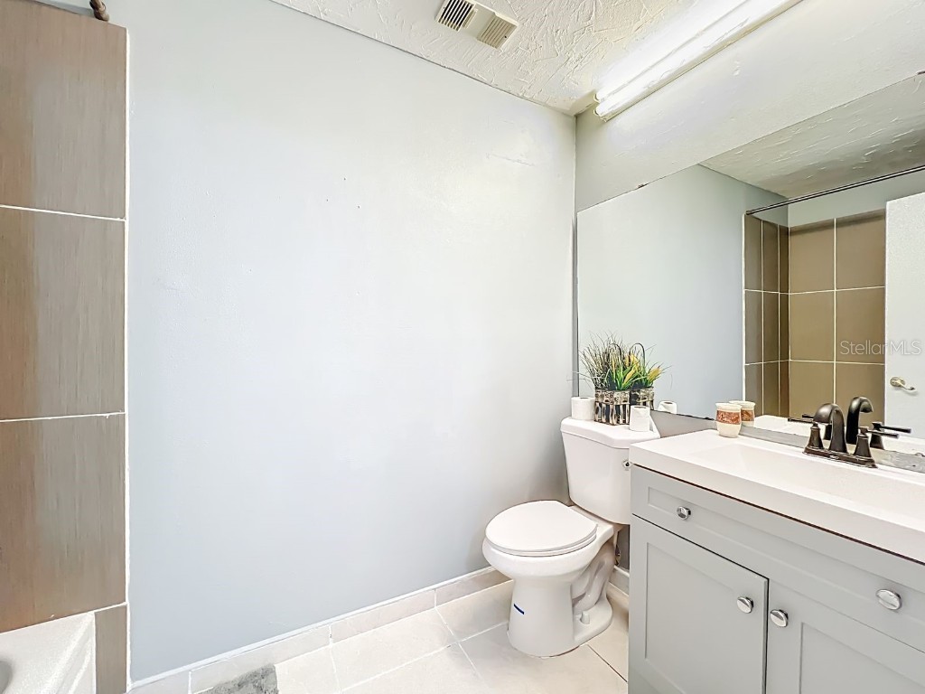 4380 Player Circle #130 Orlando FL 32808 O6345917 image15