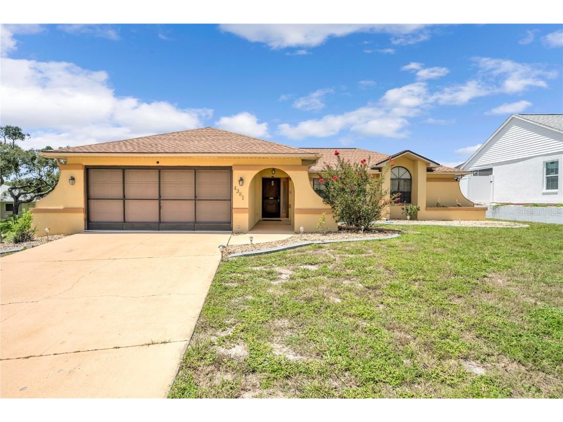 4381 Craigdarragh Avenue Spring Hill FL 34606 W7877832 image1