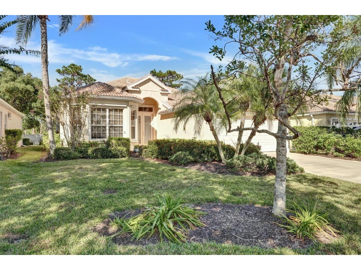 4381 Reflections Parkway Sarasota FL 34233 A4673524 image1