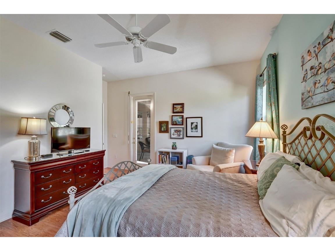 4381 Reflections Parkway Sarasota FL 34233 A4673524 image26