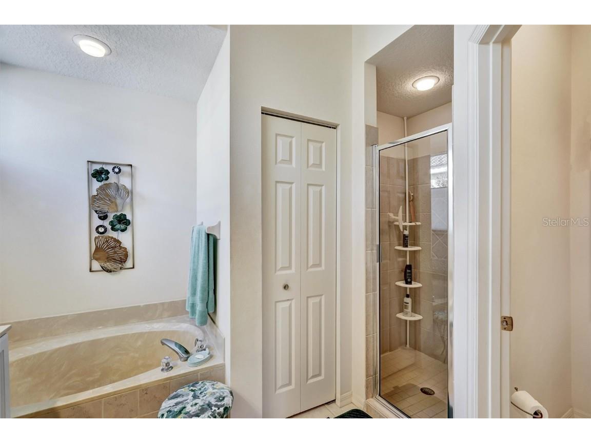 4381 Reflections Parkway Sarasota FL 34233 A4673524 image29