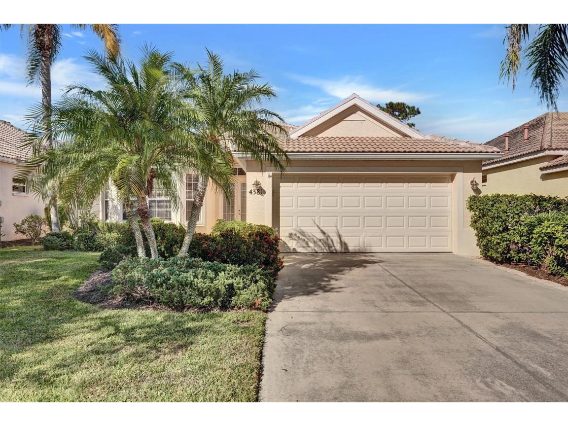 4381 Reflections Parkway Sarasota FL 34233 A4673524 image3