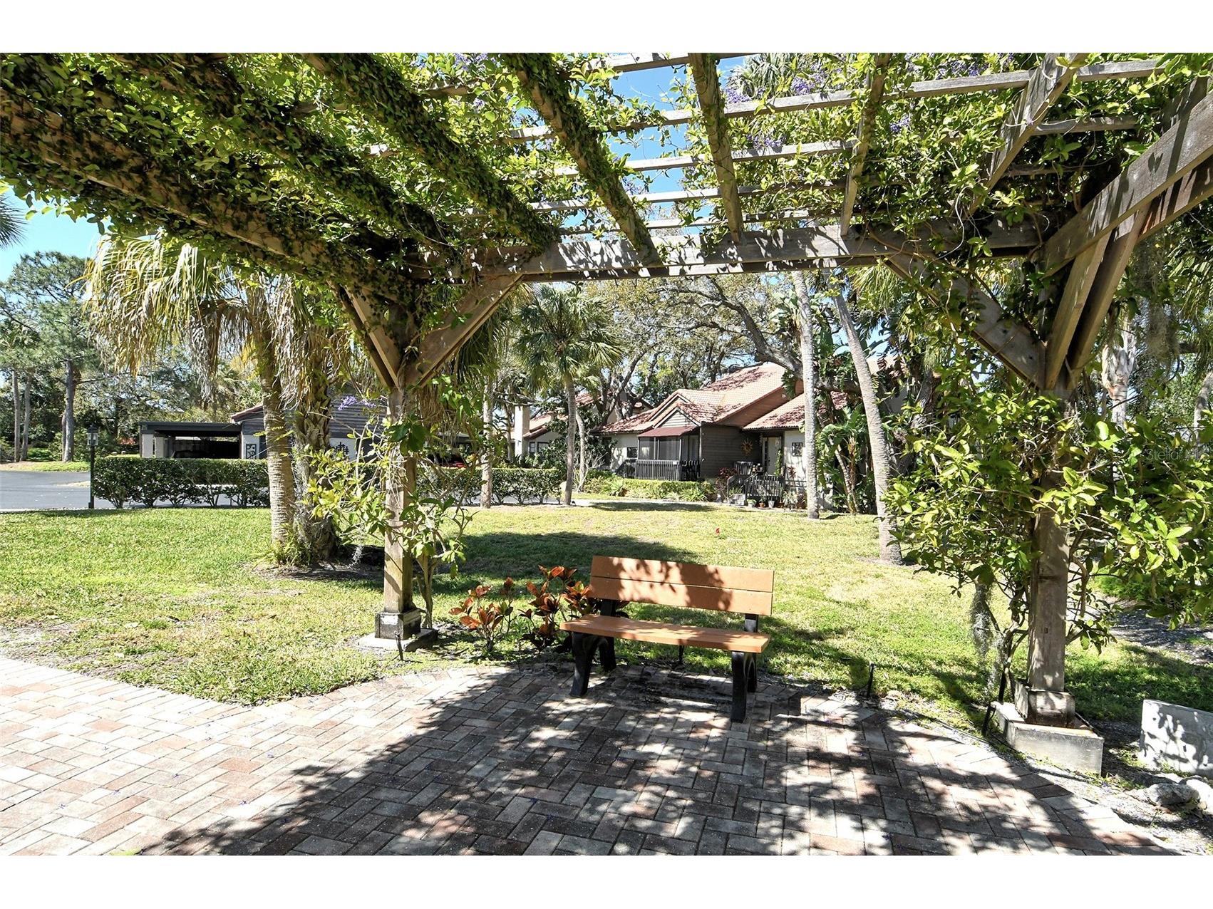 4382 Trails Drive #25-1 Sarasota FL 34232 A4677497 image30