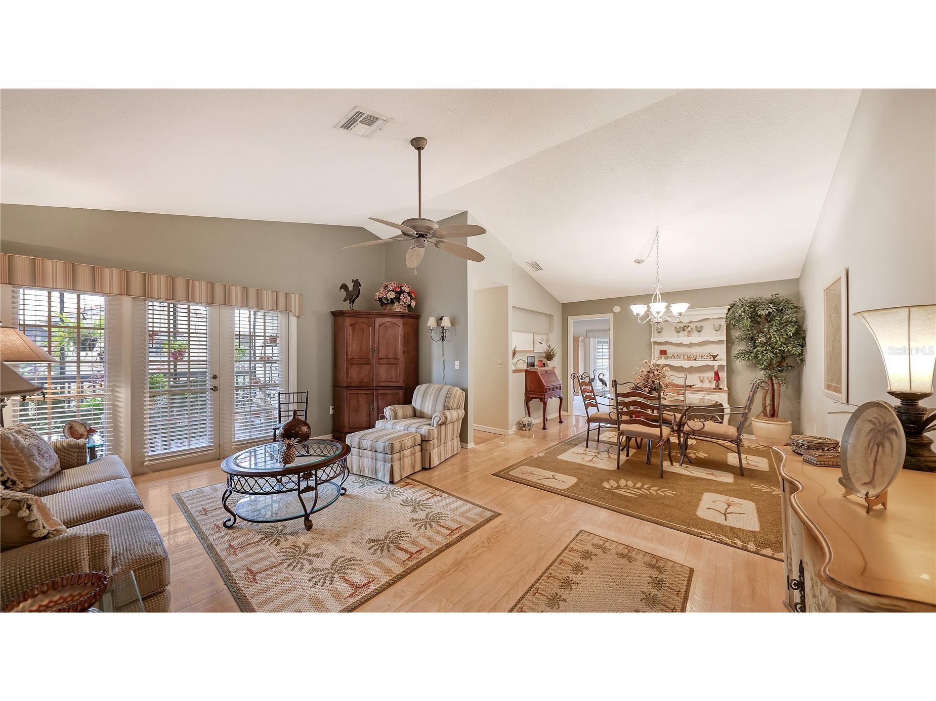 4382 Trails Drive #25-1 Sarasota FL 34232 A4677497 image8