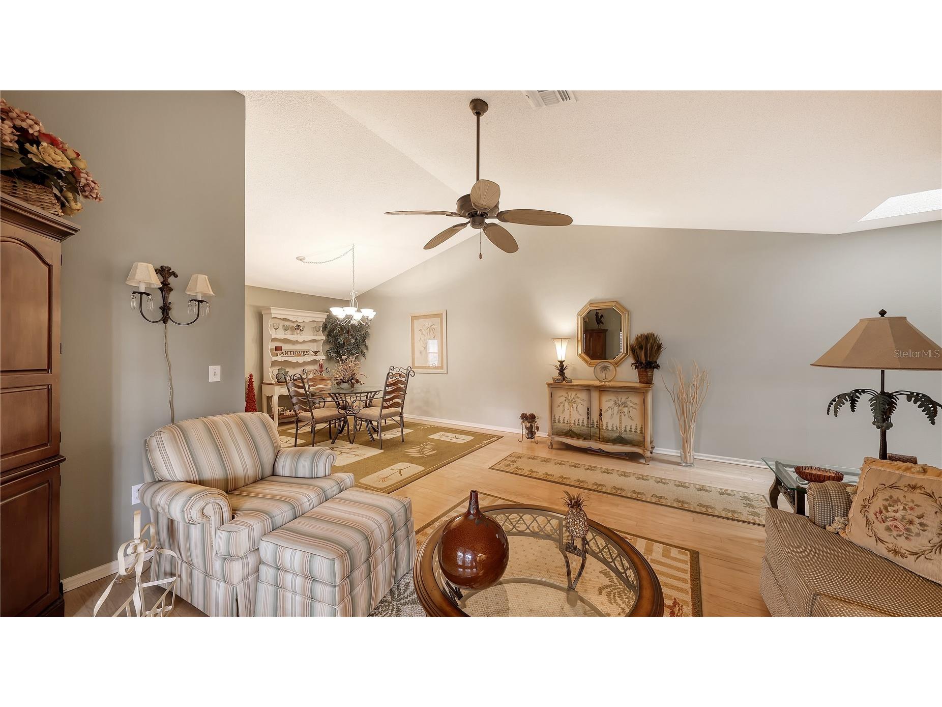 4382 Trails Drive #25-1 Sarasota FL 34232 A4677497 image9