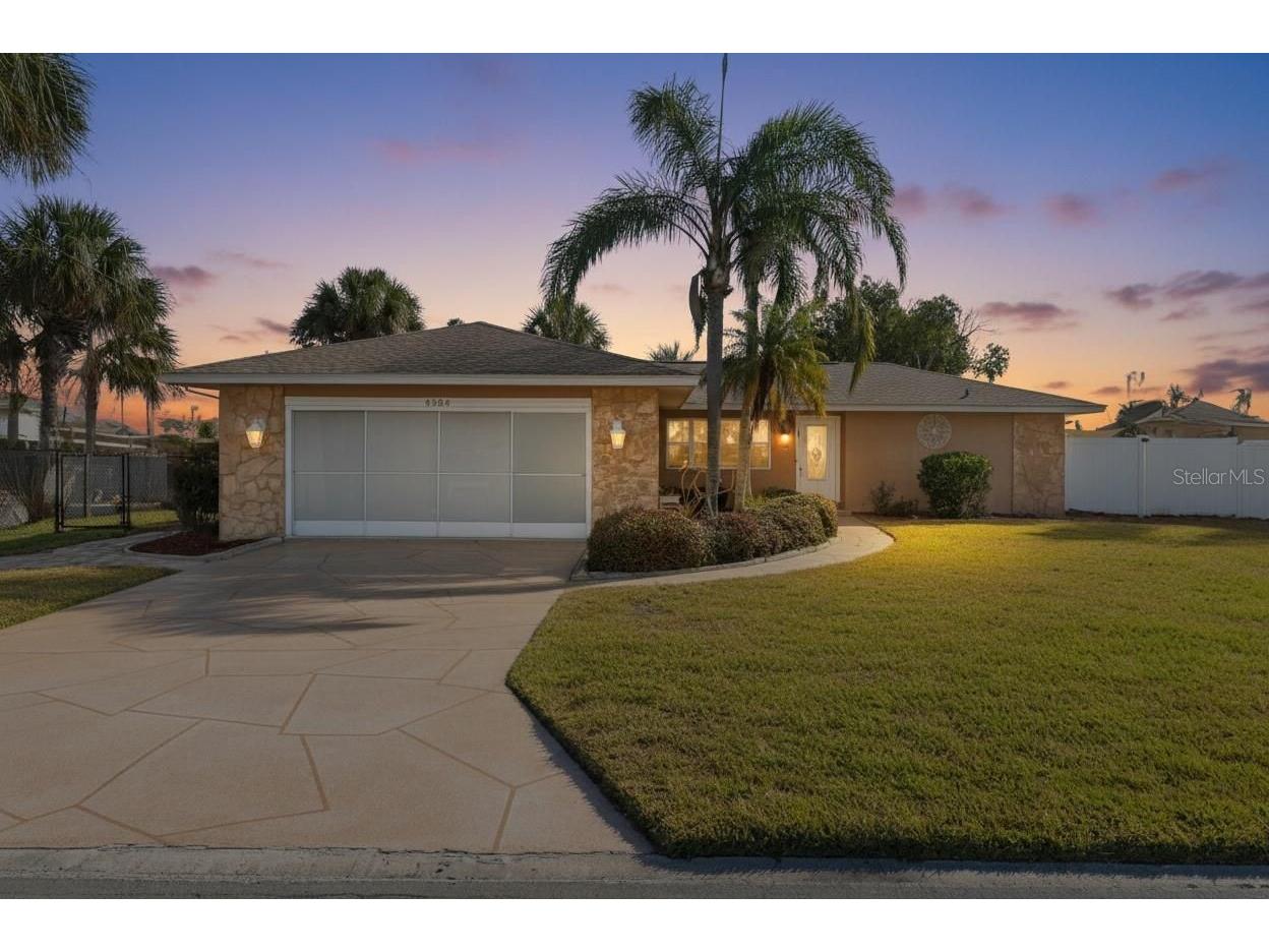 4384 4th Isle Drive Hernando Beach FL 34607 W7882944 image1