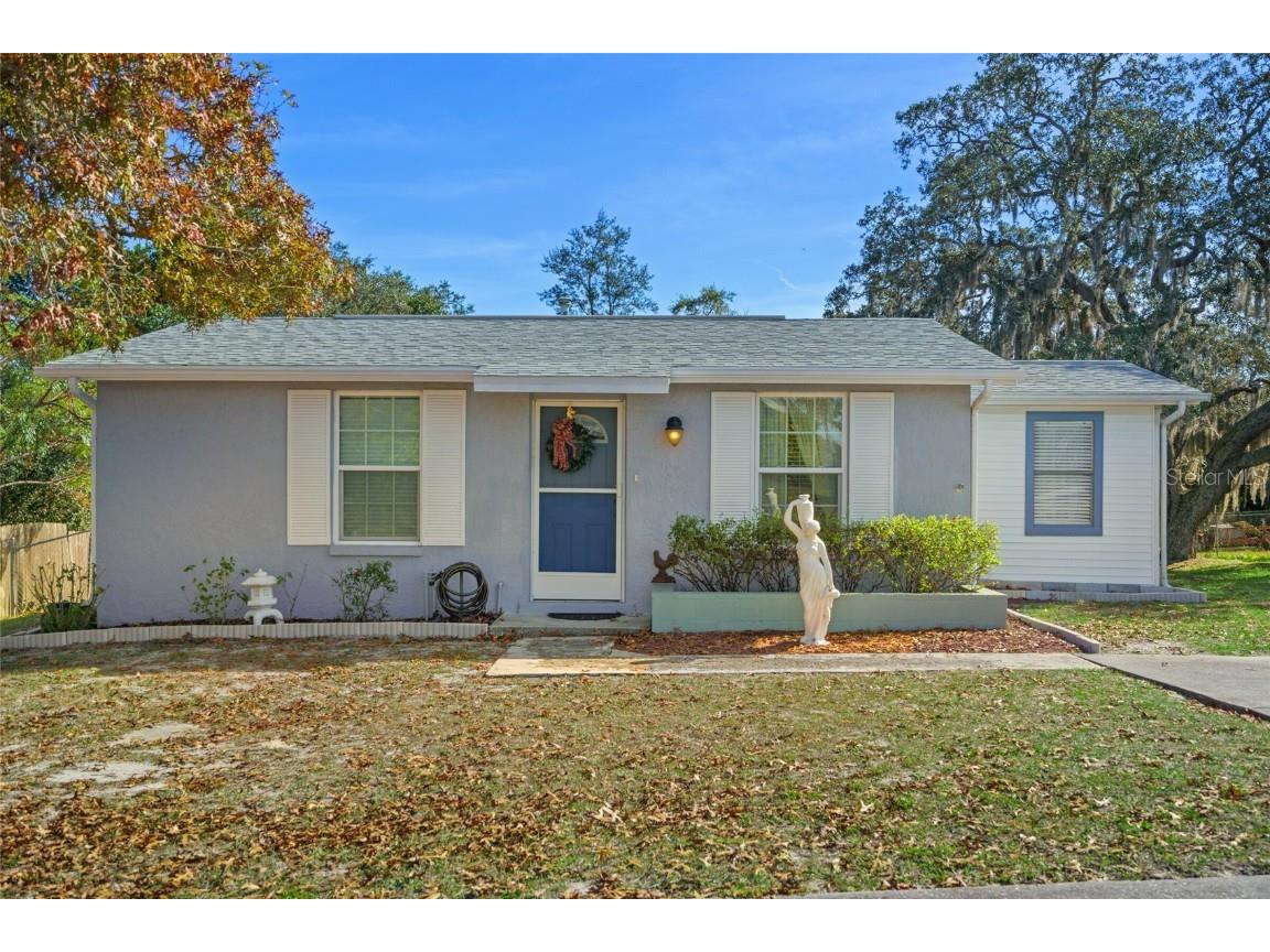 4384 Oriole Avenue Spring Hill FL 34608 W7840851 image1