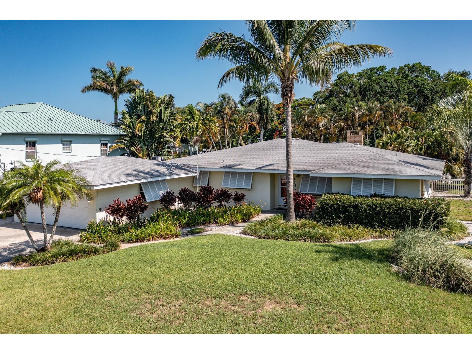 4385 Pompano Lane Palmetto FL 34221 A4657487 image2