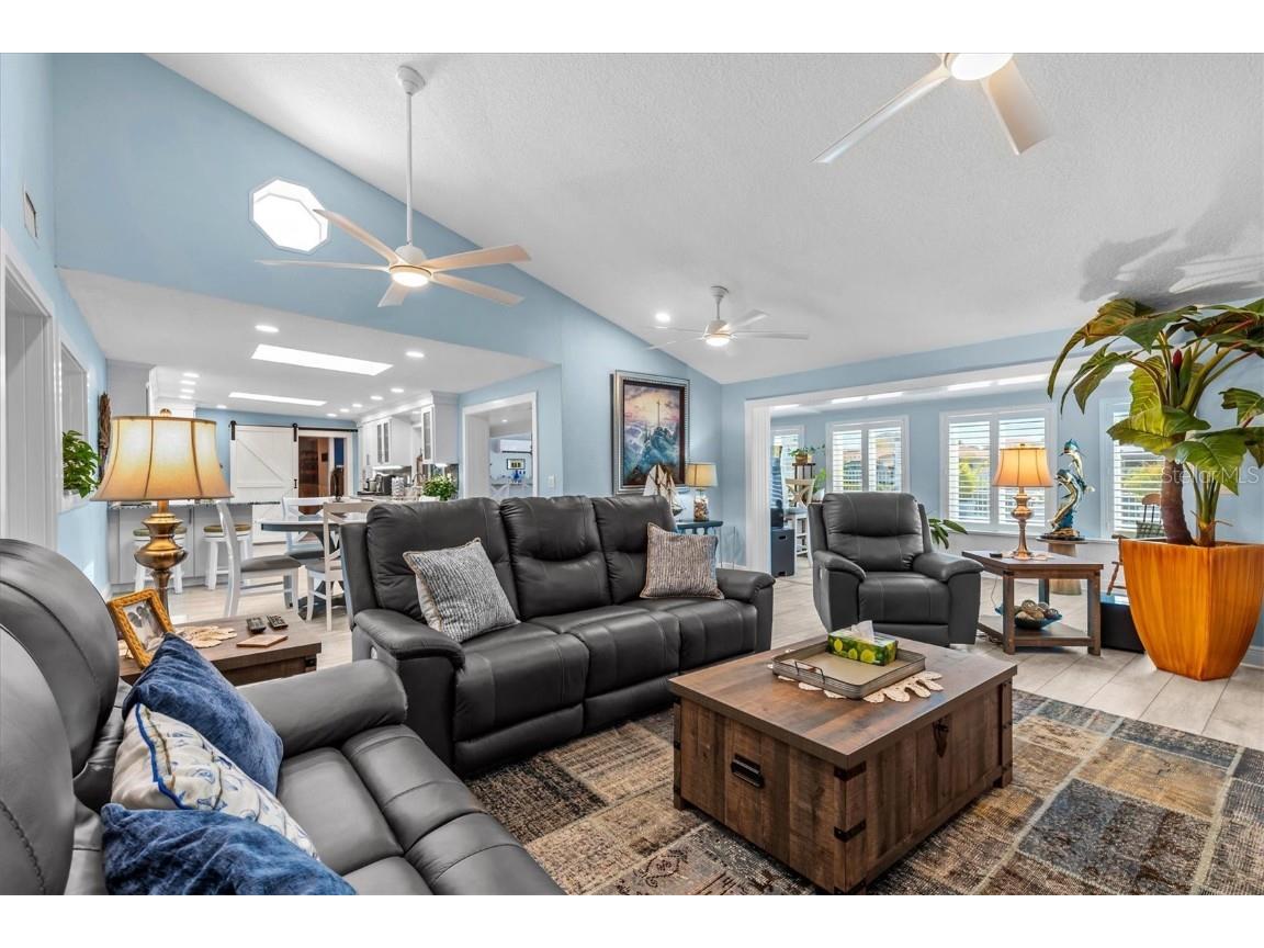 4387 6th Isle Drive Hernando Beach FL 34607 - DIRECT GULF ACCESS W7875729 image26