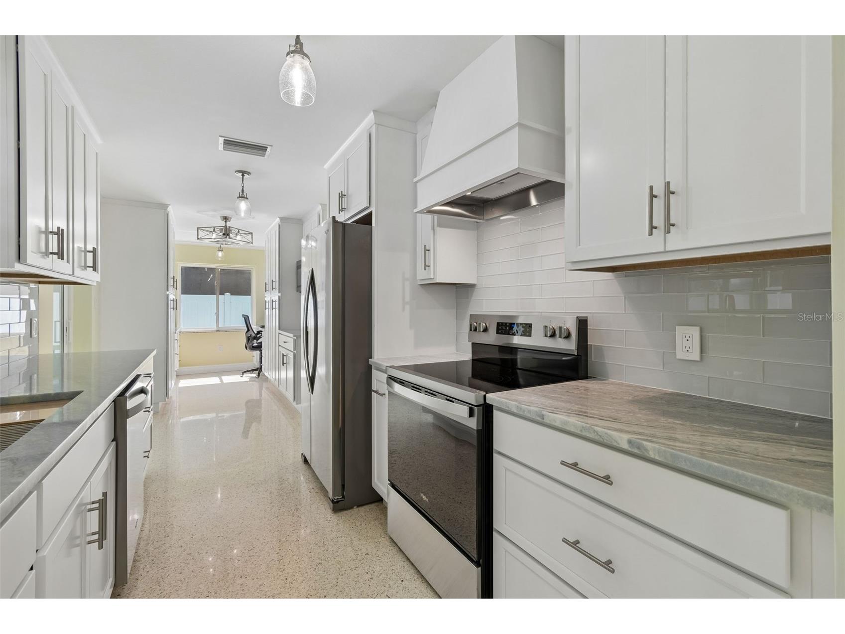 4388 50th Place S Saint Petersburg FL 33711 TB8515188 image9