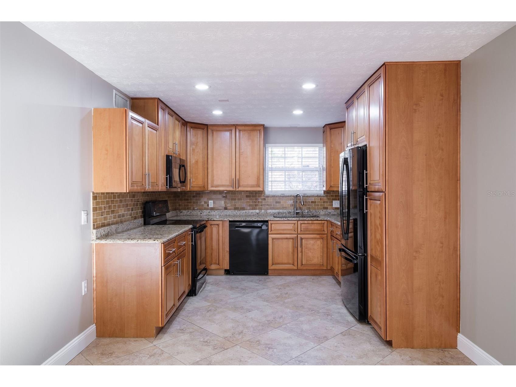 4388 Lake Underhill Road #21C2 Orlando FL 32803 O6386210 image3
