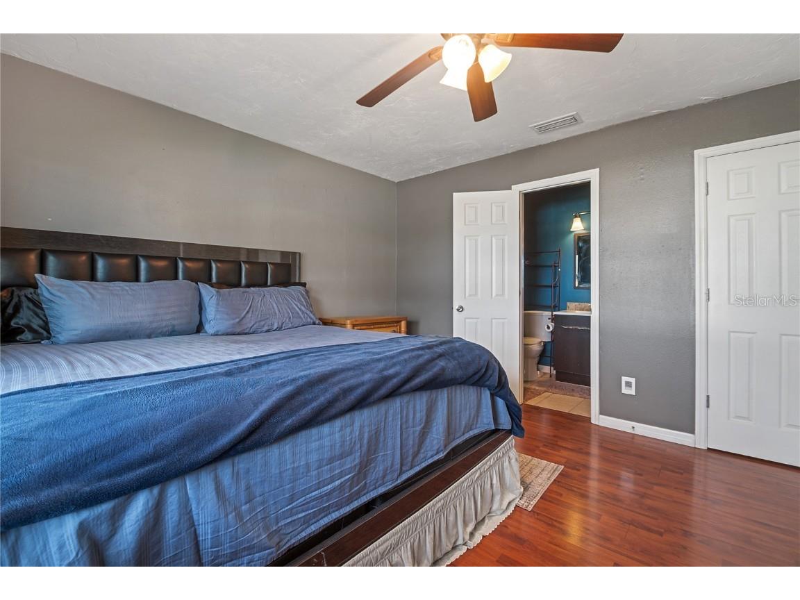 4389 Trout Drive SE Saint Petersburg FL 33705 TB8453825 image23