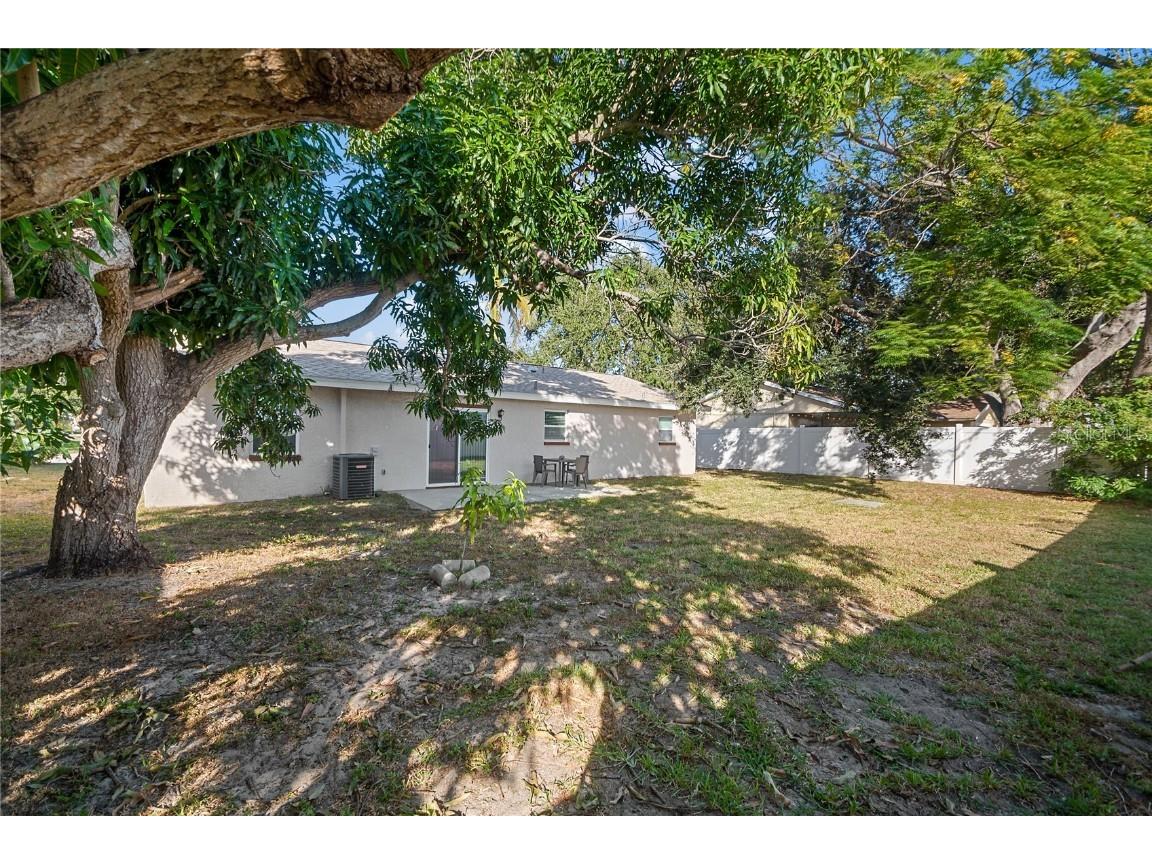 4389 Trout Drive SE Saint Petersburg FL 33705 TB8453825 image6