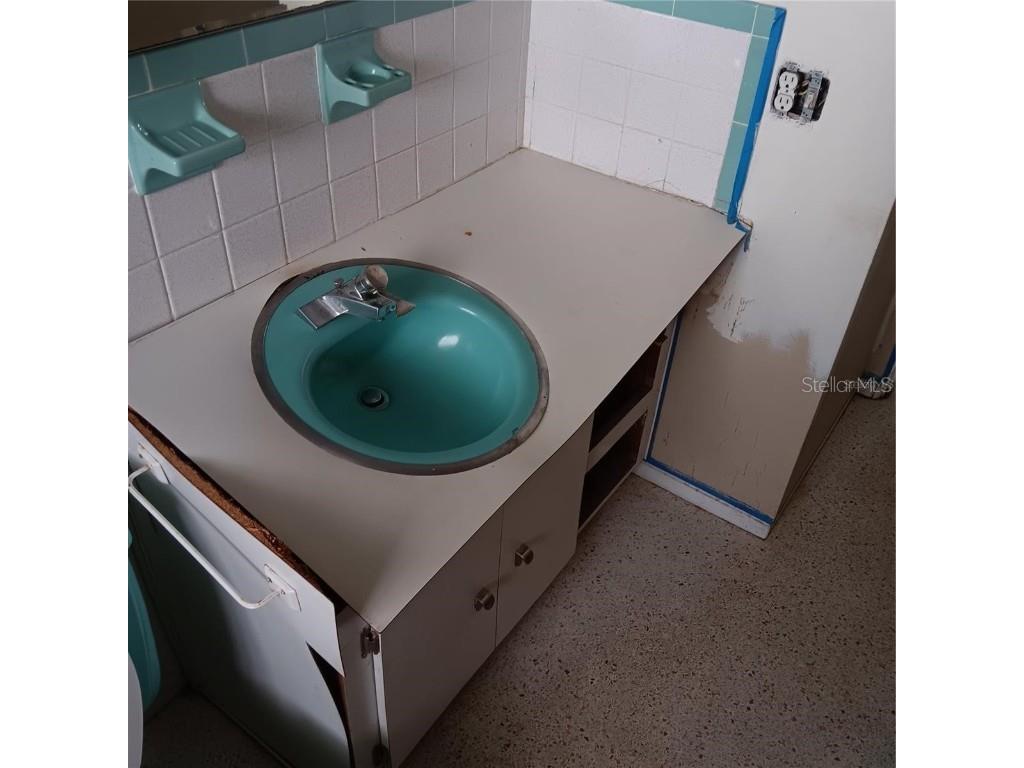 439 129th Avenue E Madeira Beach FL 33708 - JOHNS PASS INTRACOASTAL WATER TB8448700 image25