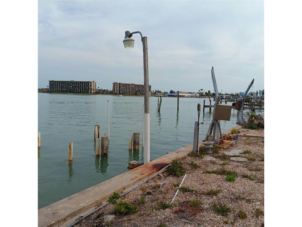 439 129th Avenue E Madeira Beach FL 33708 - JOHNS PASS INTRACOASTAL WATER TB8449117 image11