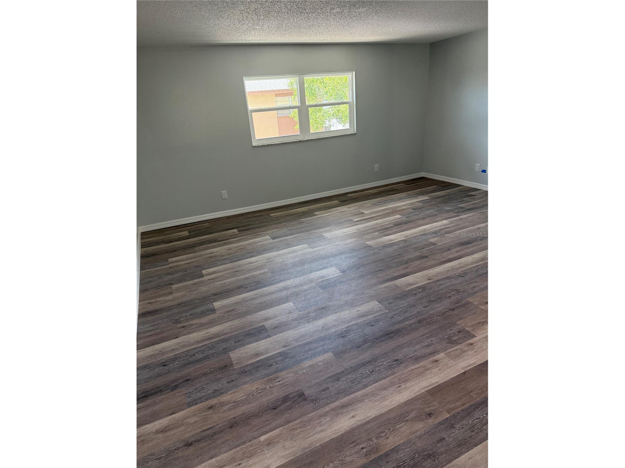 439 76th Avenue N Saint Petersburg FL 33702 TB8506787 image6