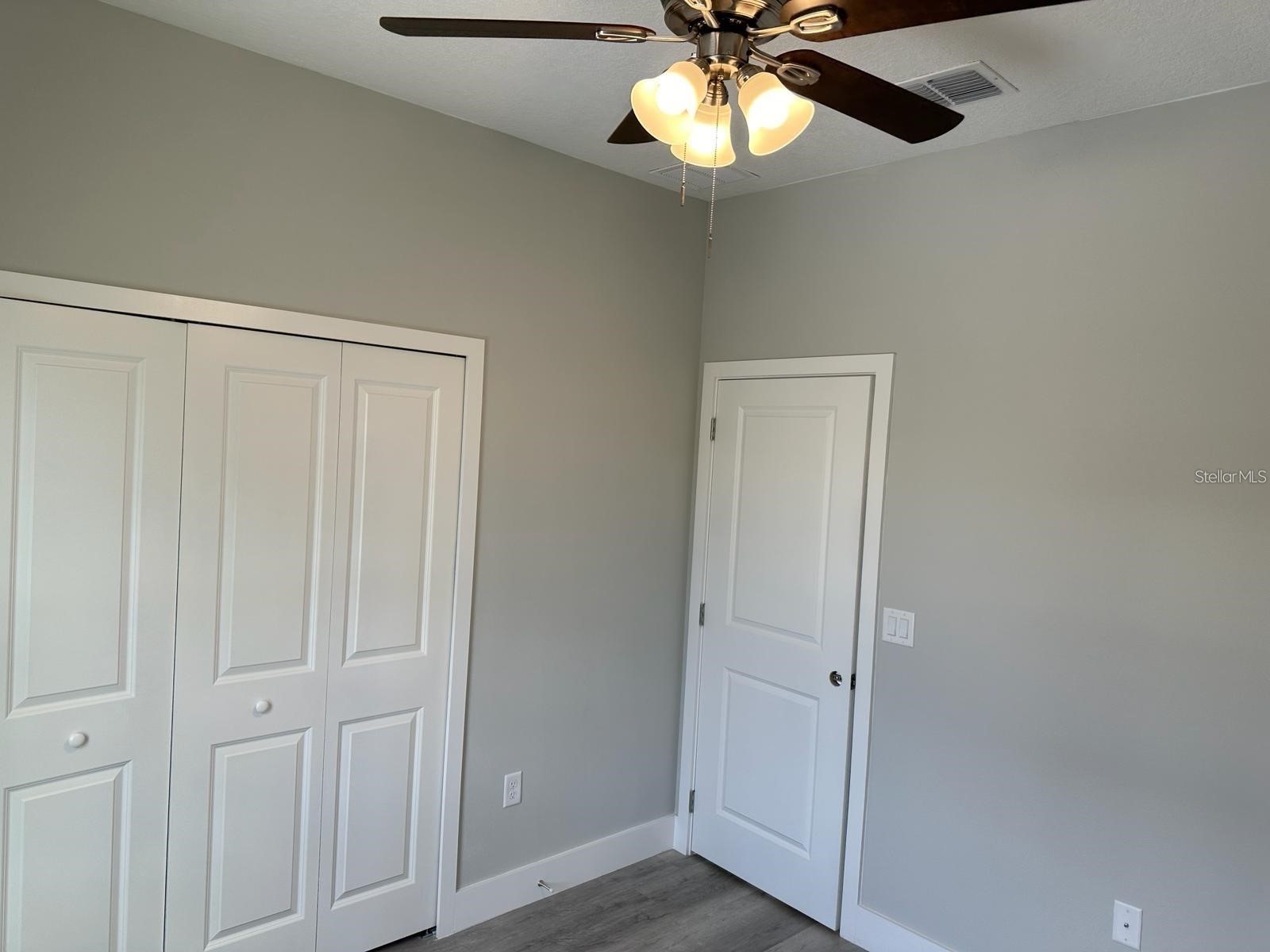 439 Albatross Court #B Kissimmee FL 34759 S5140882 image7
