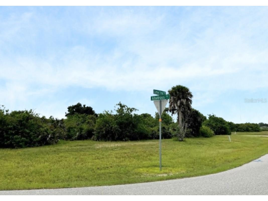 439 Albatross Road Rotonda West FL 33947 O6156846 image1