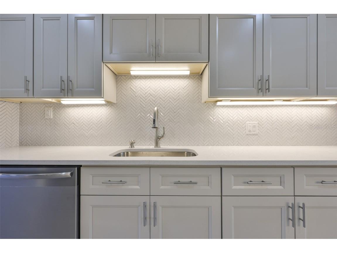 439 Boca Ciega Point Boulevard N Saint Petersburg FL 33708 - BOCA CIEGA BAY TB8342798 image4