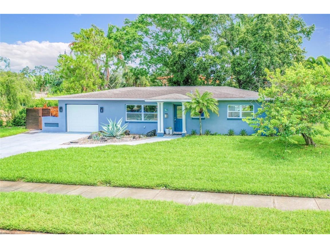 439 Capri Way #439 Saint Petersburg FL 33704 U8202806 image1