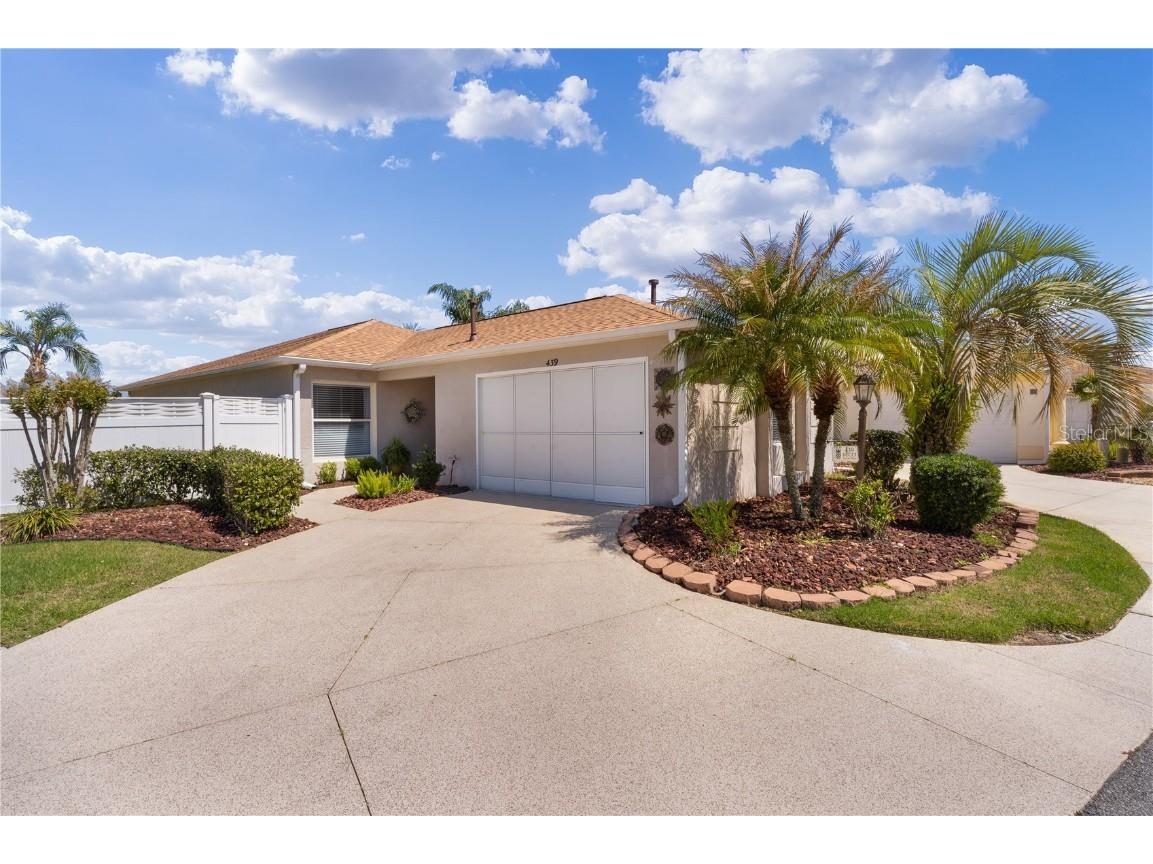 439 Carlisle Court The Villages FL 32162 G5052544 image1