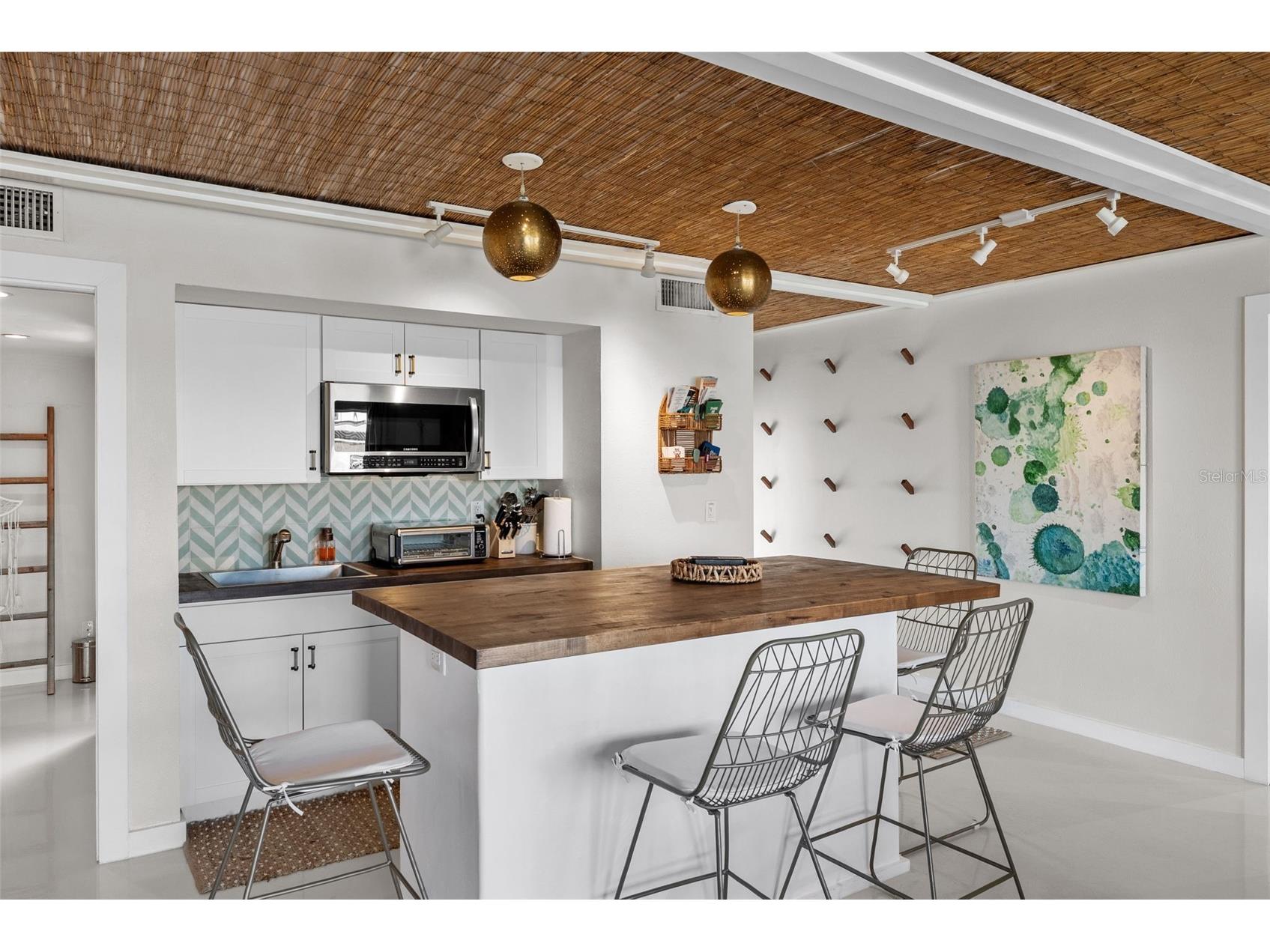 439 Causeway Boulevard Dunedin FL 34698 - GULF TB8498731 image68