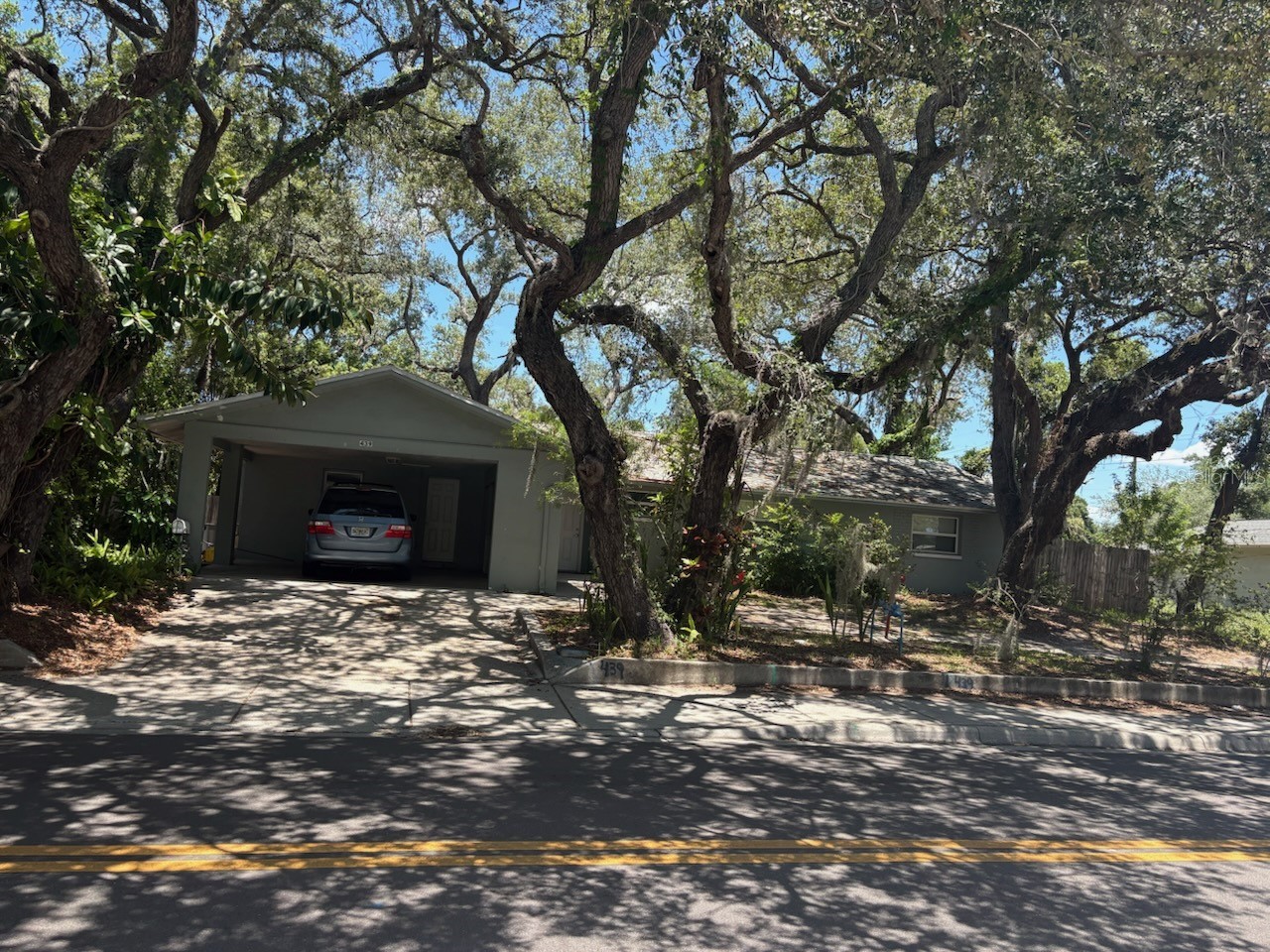 439 E Martin Luther King Jr Drive Tarpon Springs FL 34689 TB8516586 image1
