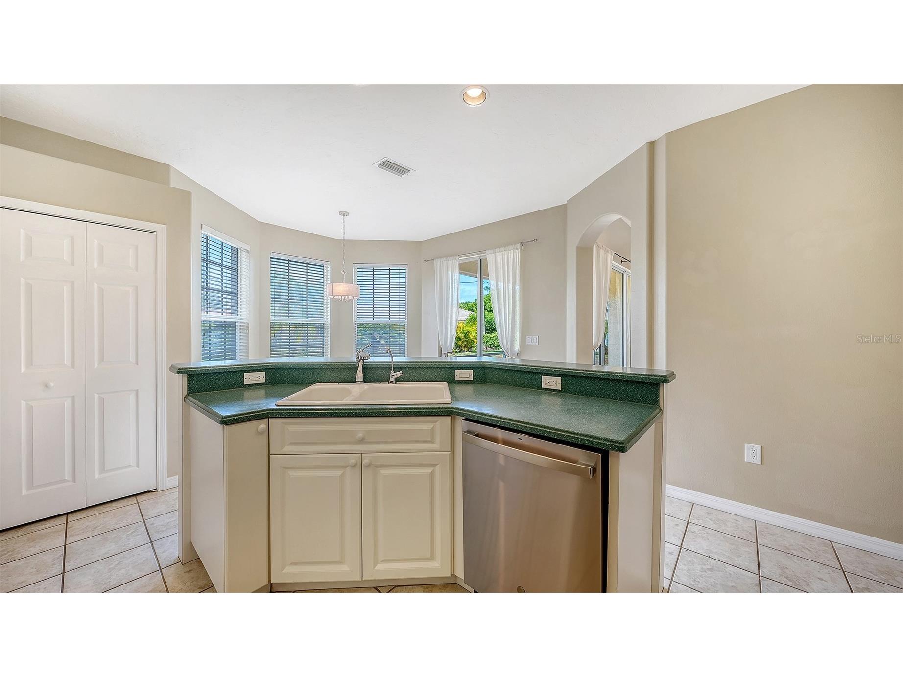 439 E Rossetti Drive Nokomis FL 34275 A4699234 image17