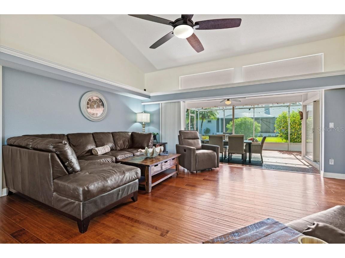 439 Lake Of The Woods Drive Venice FL 34293 A4672625 image10