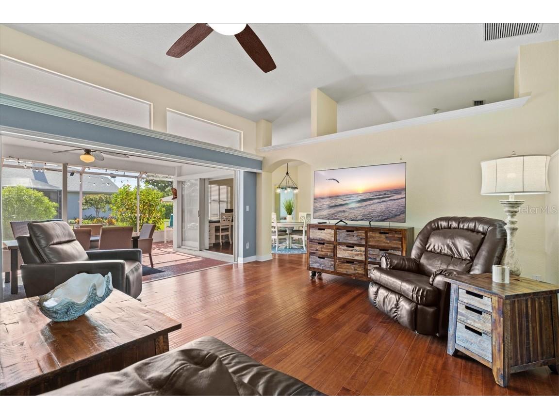 439 Lake Of The Woods Drive Venice FL 34293 A4672625 image11