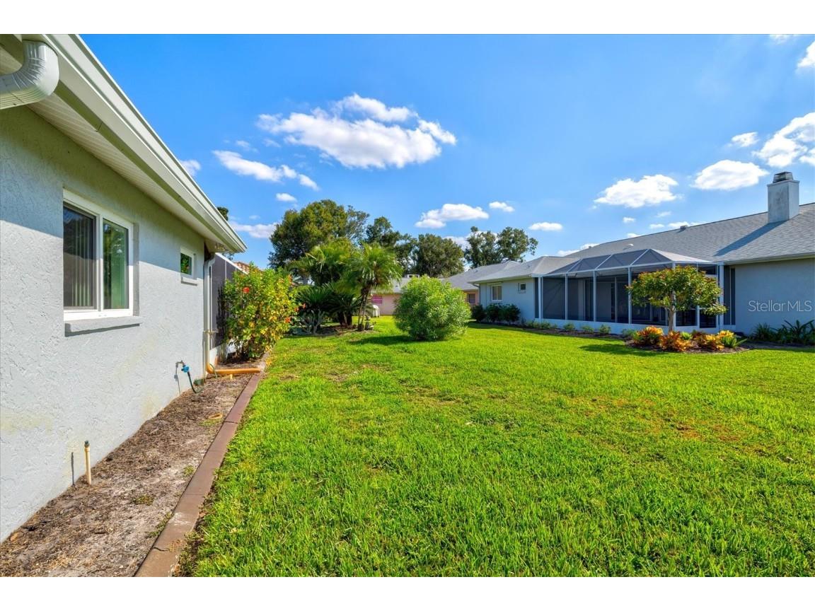 439 Lake Of The Woods Drive Venice FL 34293 A4672625 image49