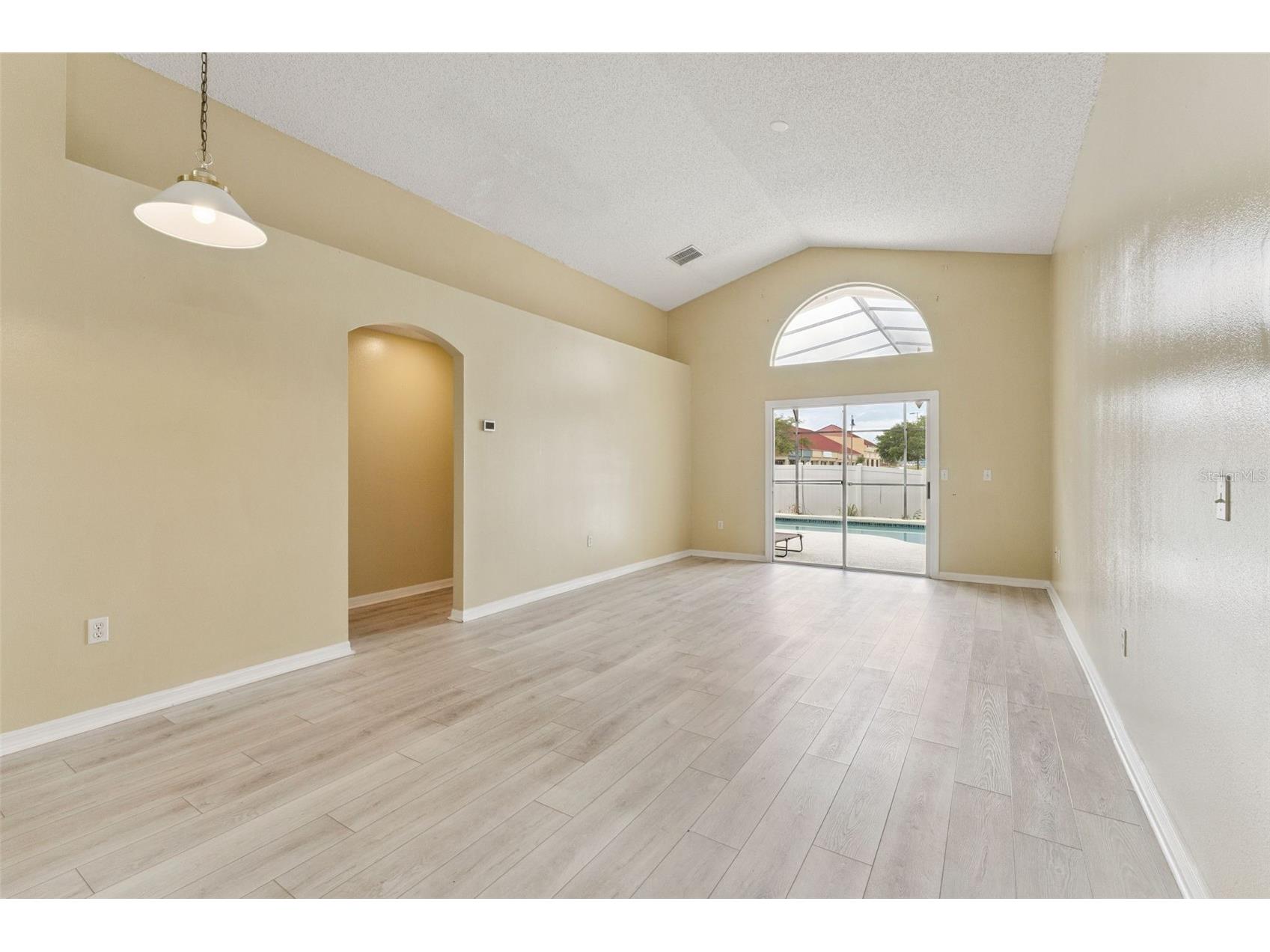 439 Majesty Drive Davenport FL 33837 O6403637 image7