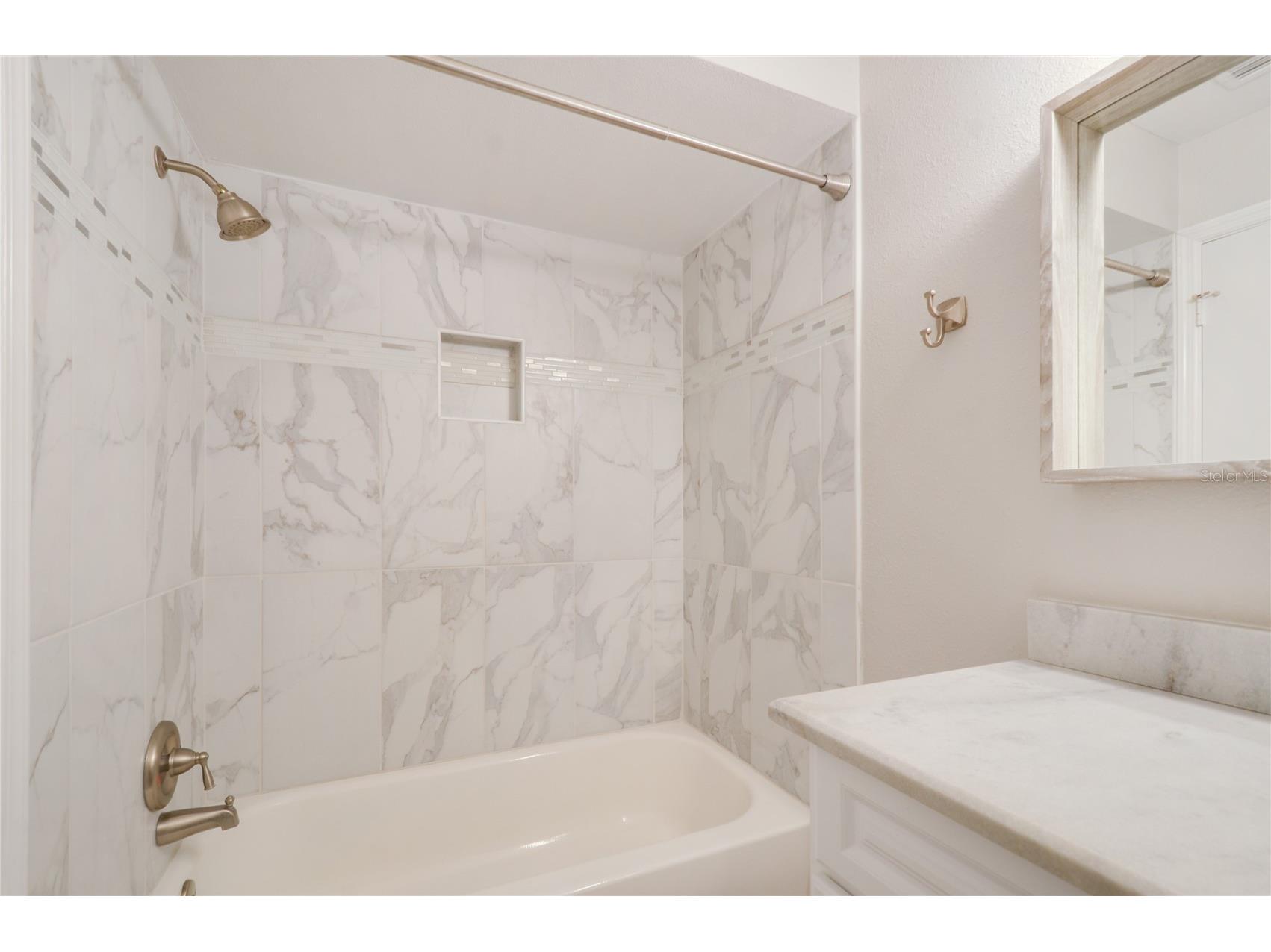 439 S Netherwood Crescent #439 Altamonte Springs FL 32714 O6407198 image11
