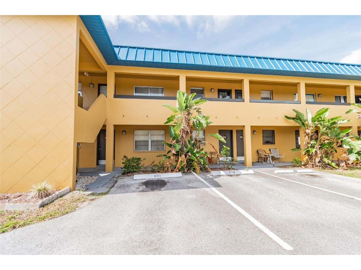 439 S Paula Drive #202 Dunedin FL 34698 TB8422357 image28