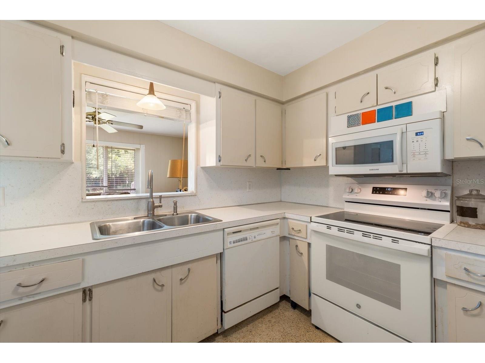 4390 20th Avenue N Saint Petersburg FL 33713 TB8518412 image13