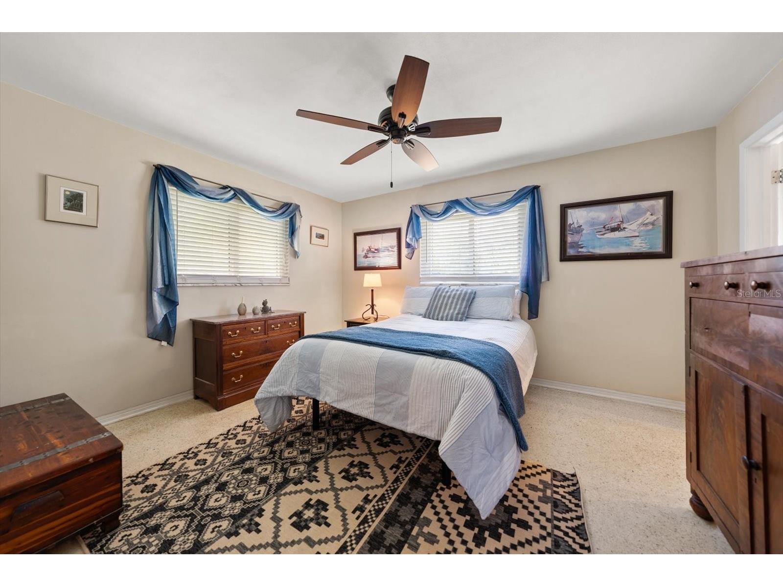 4390 20th Avenue N Saint Petersburg FL 33713 TB8518412 image16
