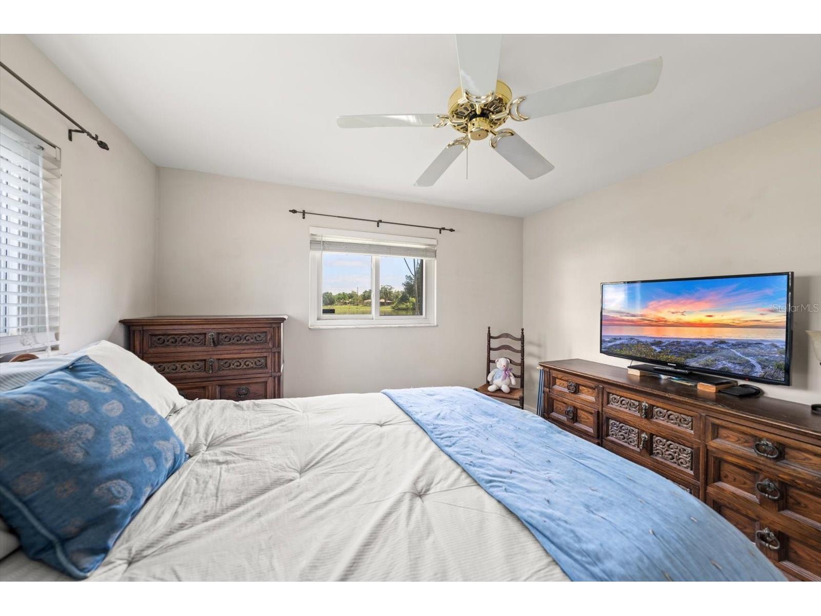 4390 20th Avenue N Saint Petersburg FL 33713 TB8518412 image20